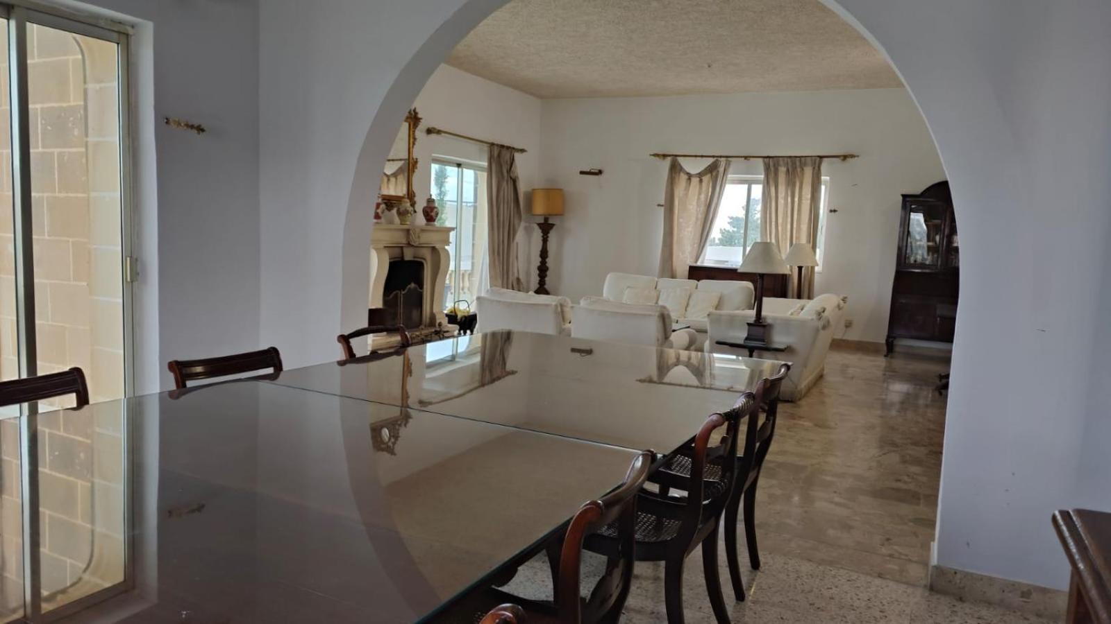 Stunning Villa With Pool, Table Tennis, Table Soccer And A Pool Table Naxxar Kültér fotó